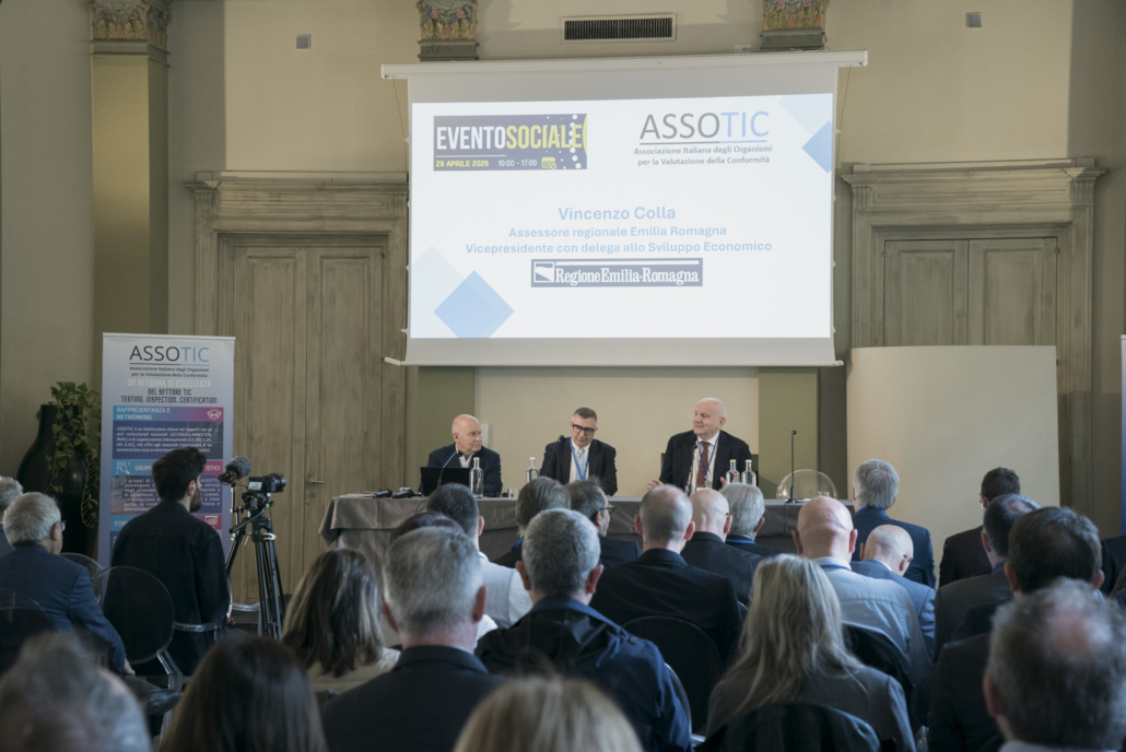 Assotic29.04_web__39