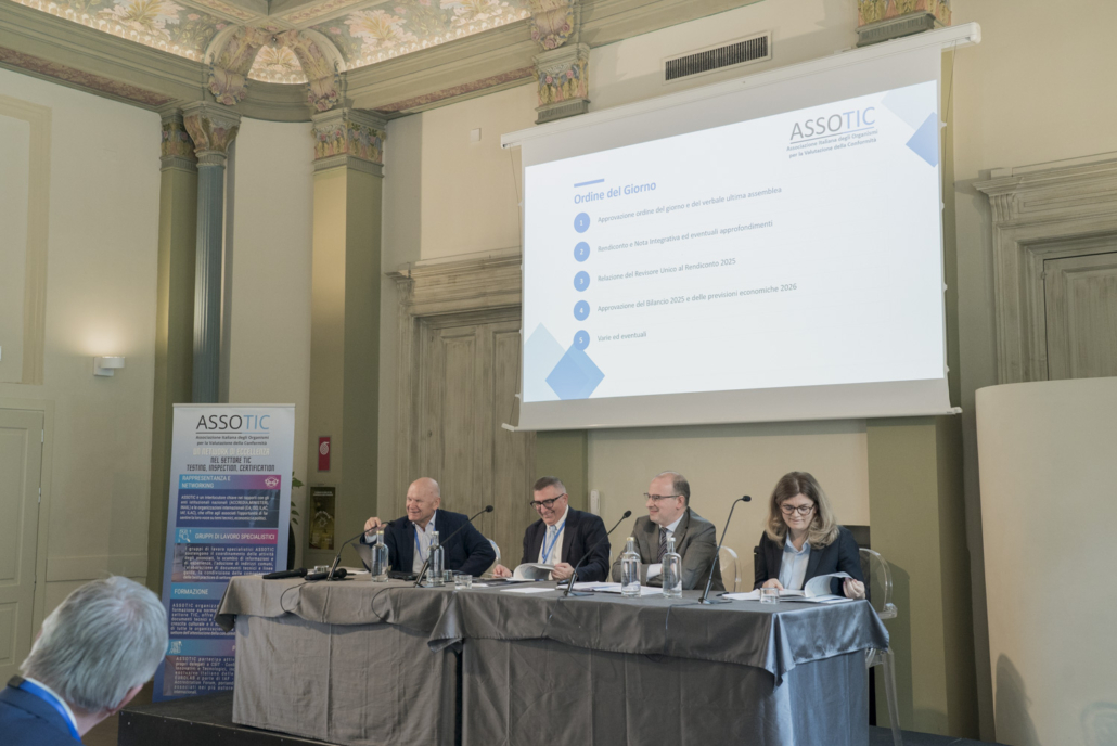 Assotic29.04_web__80