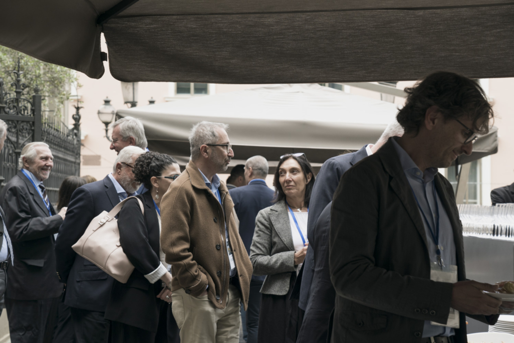 Assotic29.04_web__90